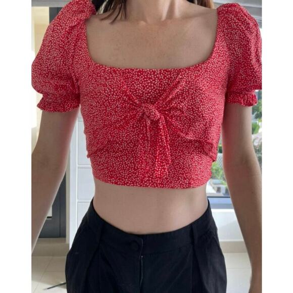 & Other Stories 10 crepe cropped top bow ruffled tied front side zip closure - Picture 2 of 11